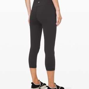 Lululemon crop
